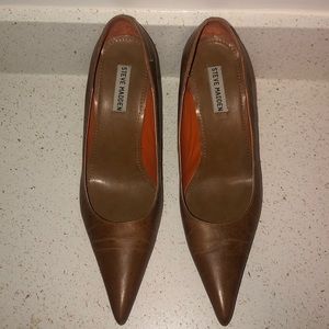 Steve Madden Shoes - Steve Madden- pointy toe pumps in cognac Steve Madden Shoes - Steve Madden- pointy toe pumps in cognac